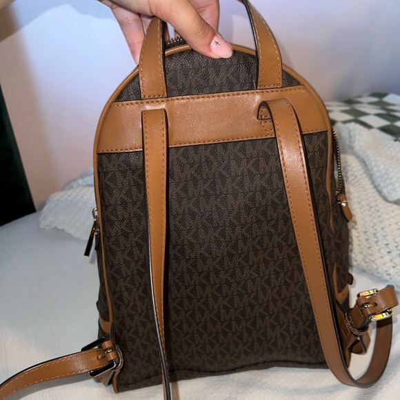 Michael Kors Backpack🎒 - Picture 6 of 6